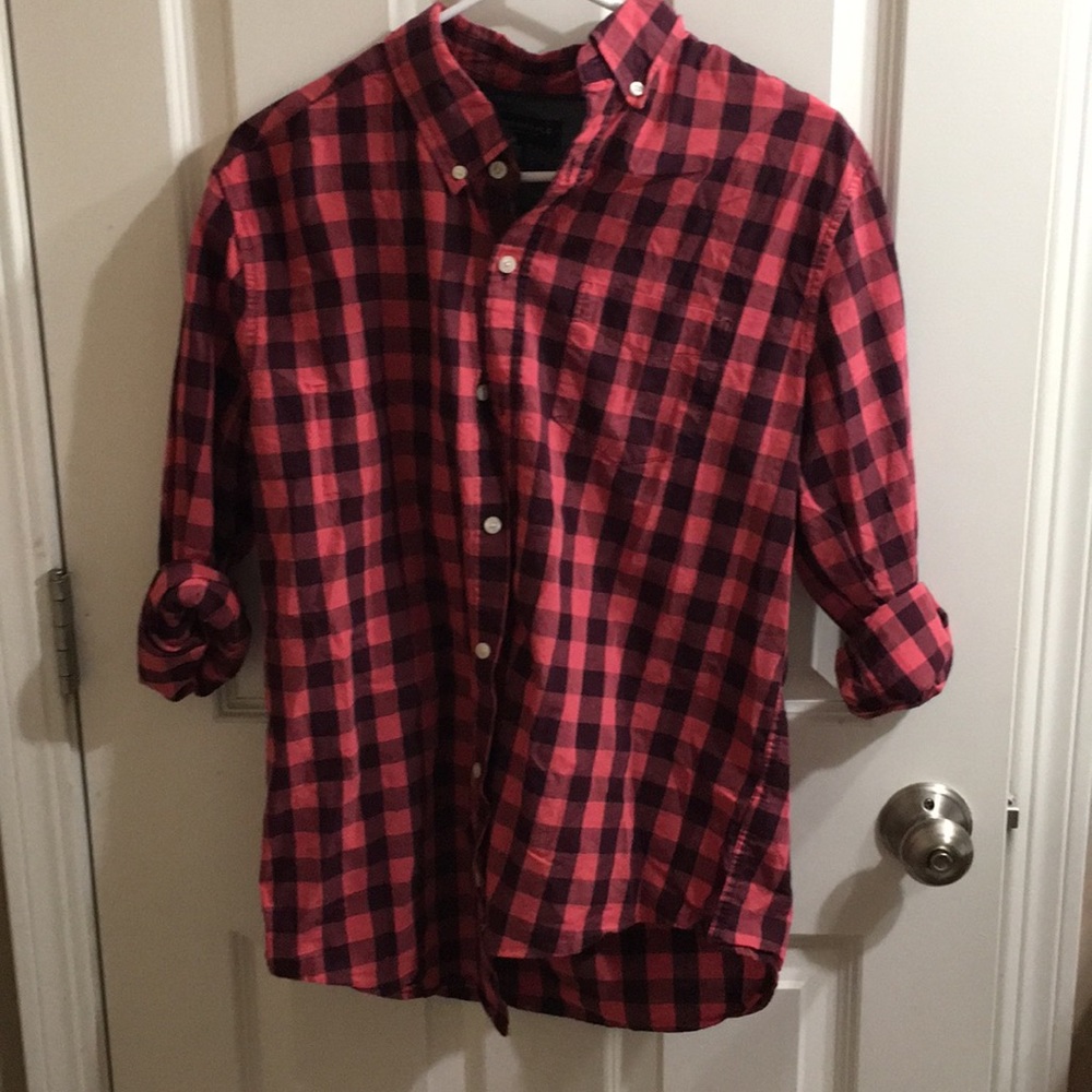 Men’s Red Button Up Flannel
